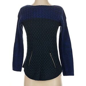 Hooked Up by IOT Navy and Black Sweater